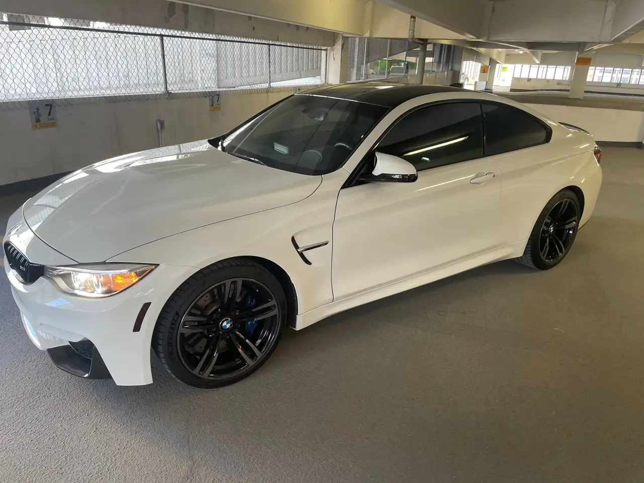 BMW M4 fotografie BMW M4