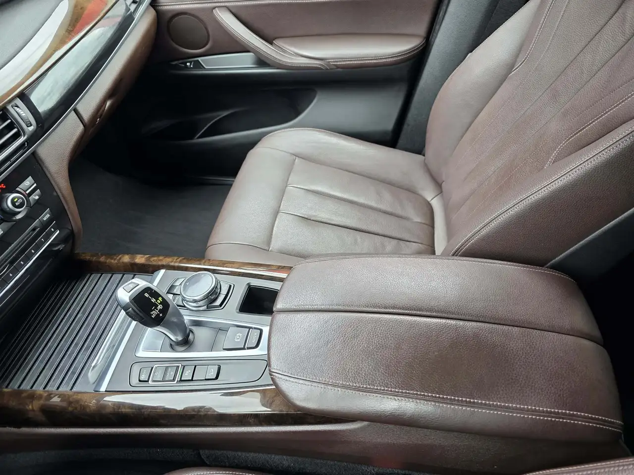 BMW X5 снимка BMW X5