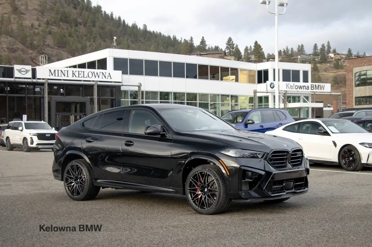 BMW X6 M снимка BMW X6 M