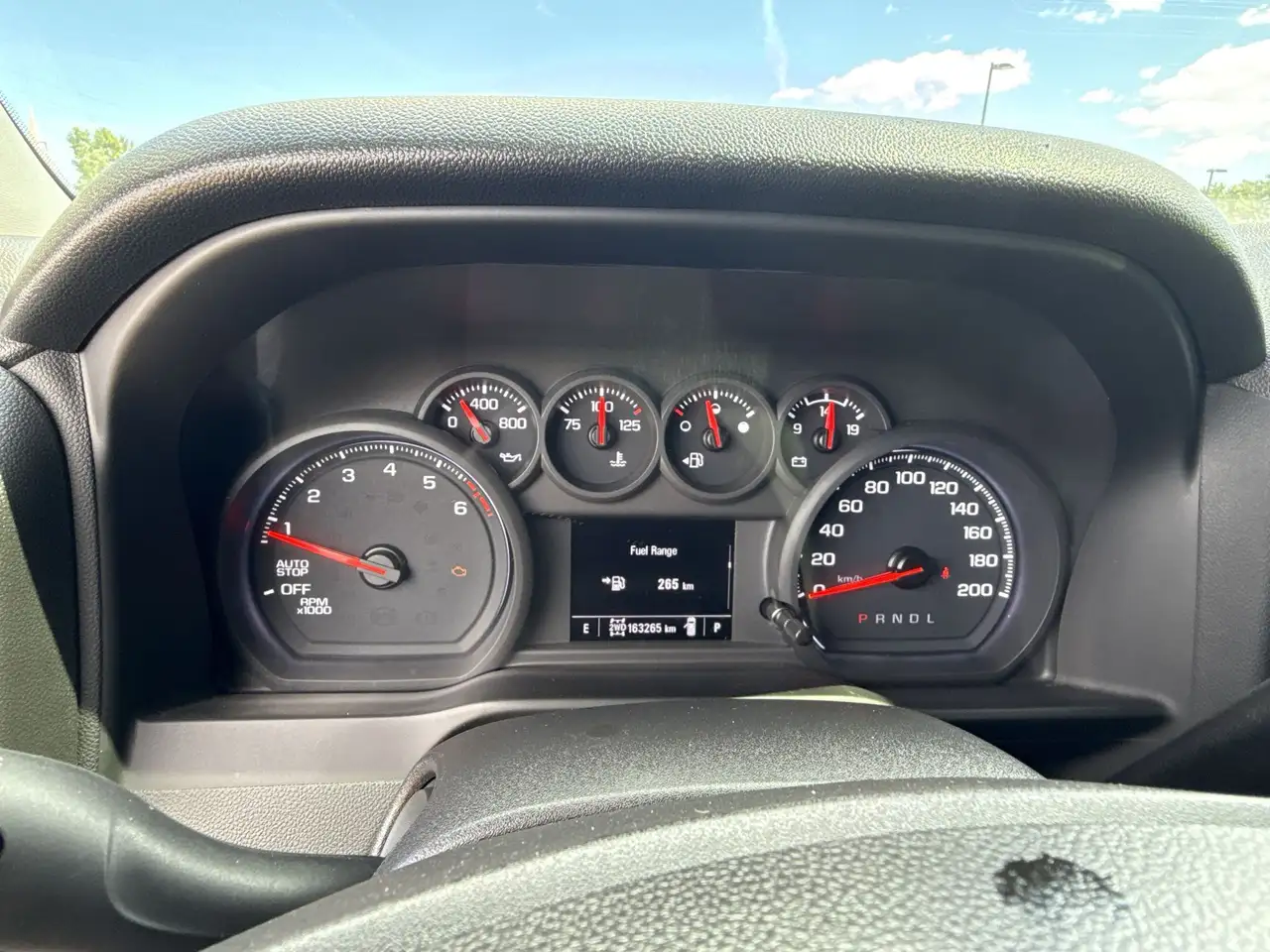 Chevrolet Silverado 1500 снимка Chevrolet Silverado 1500