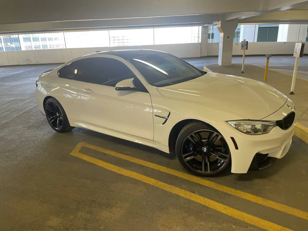 BMW M4 fotografie BMW M4