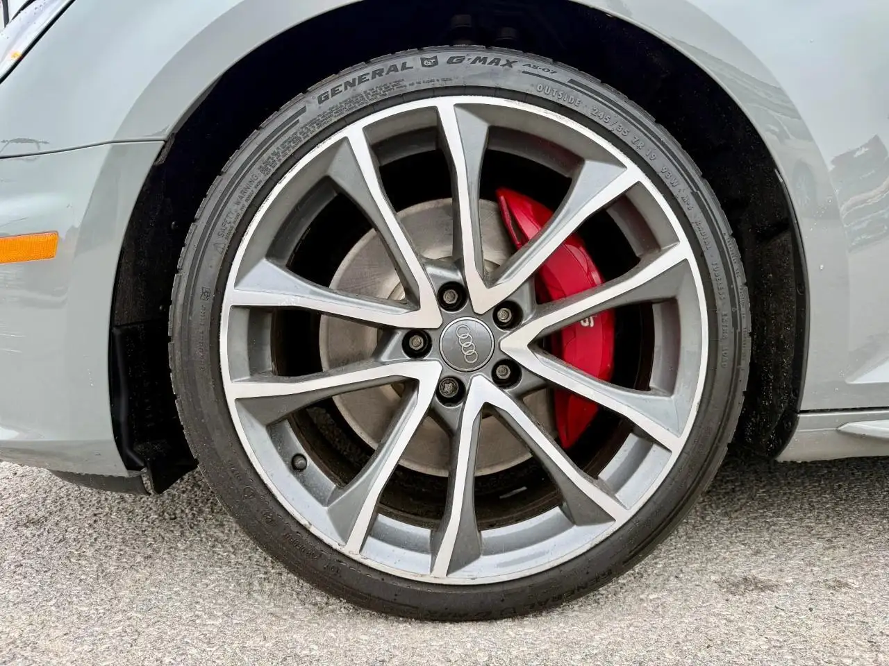 Audi S4 снимка Audi S4