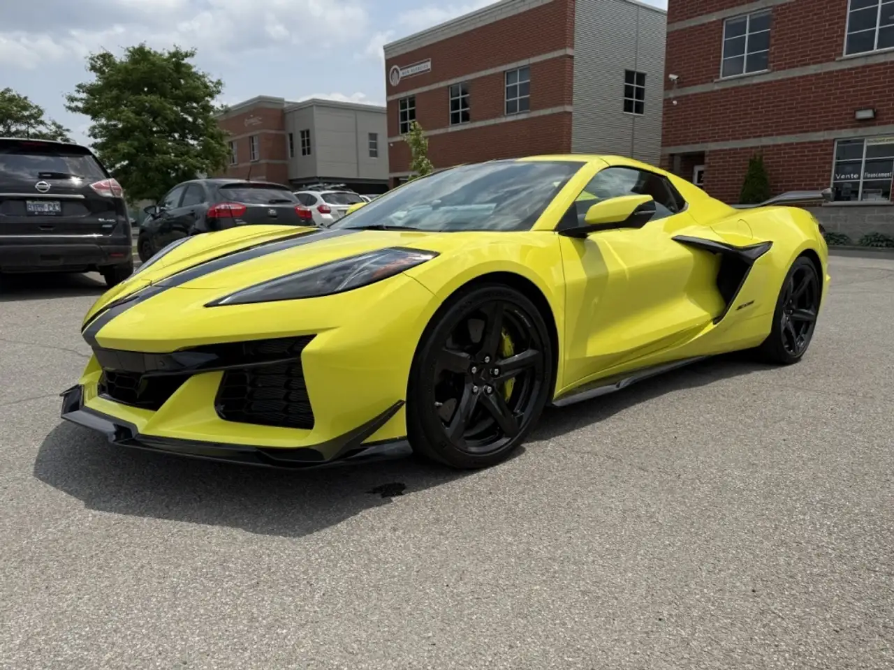 Chevrolet Corvette снимка Chevrolet Corvette