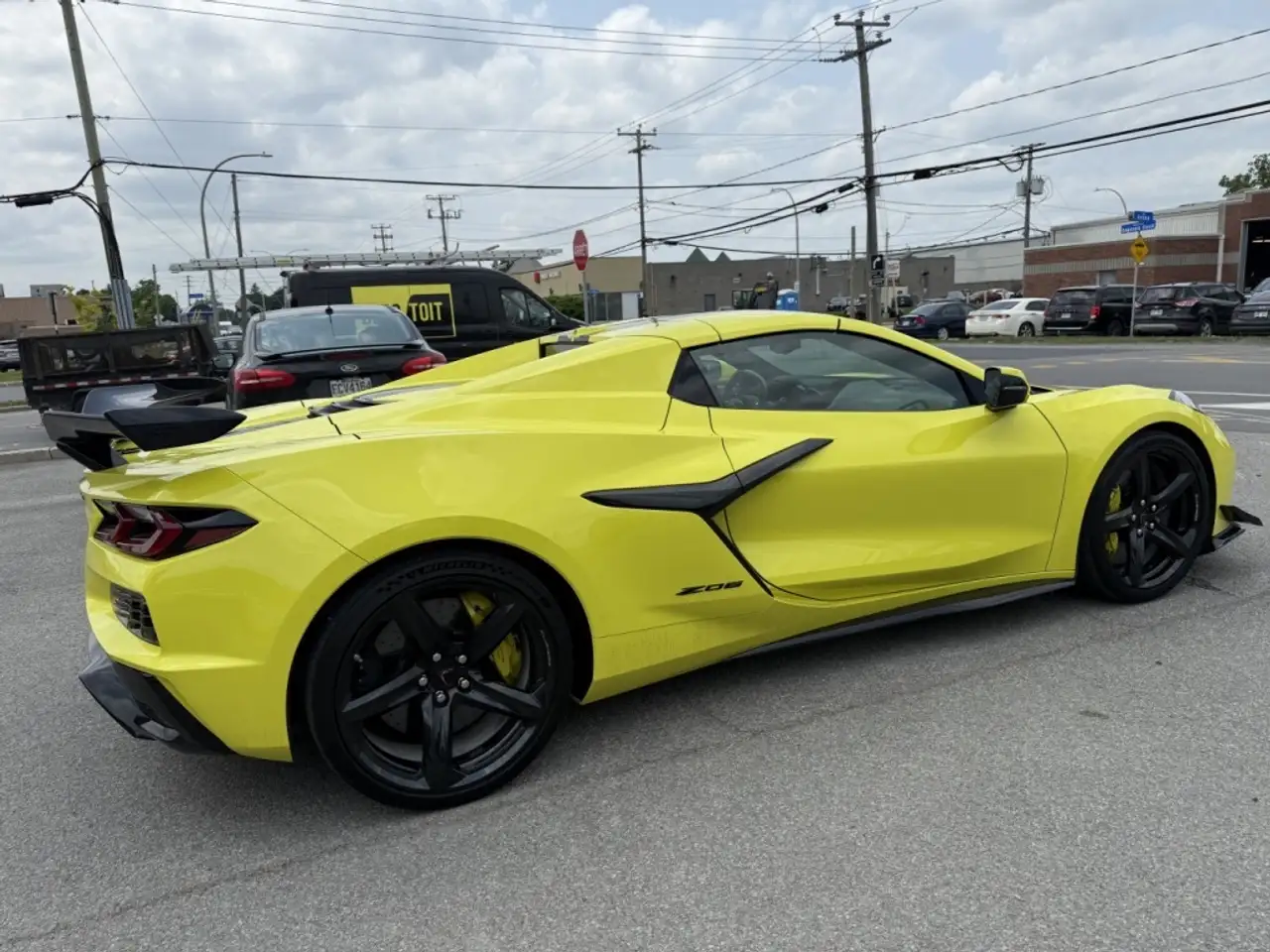 Chevrolet Corvette снимка Chevrolet Corvette