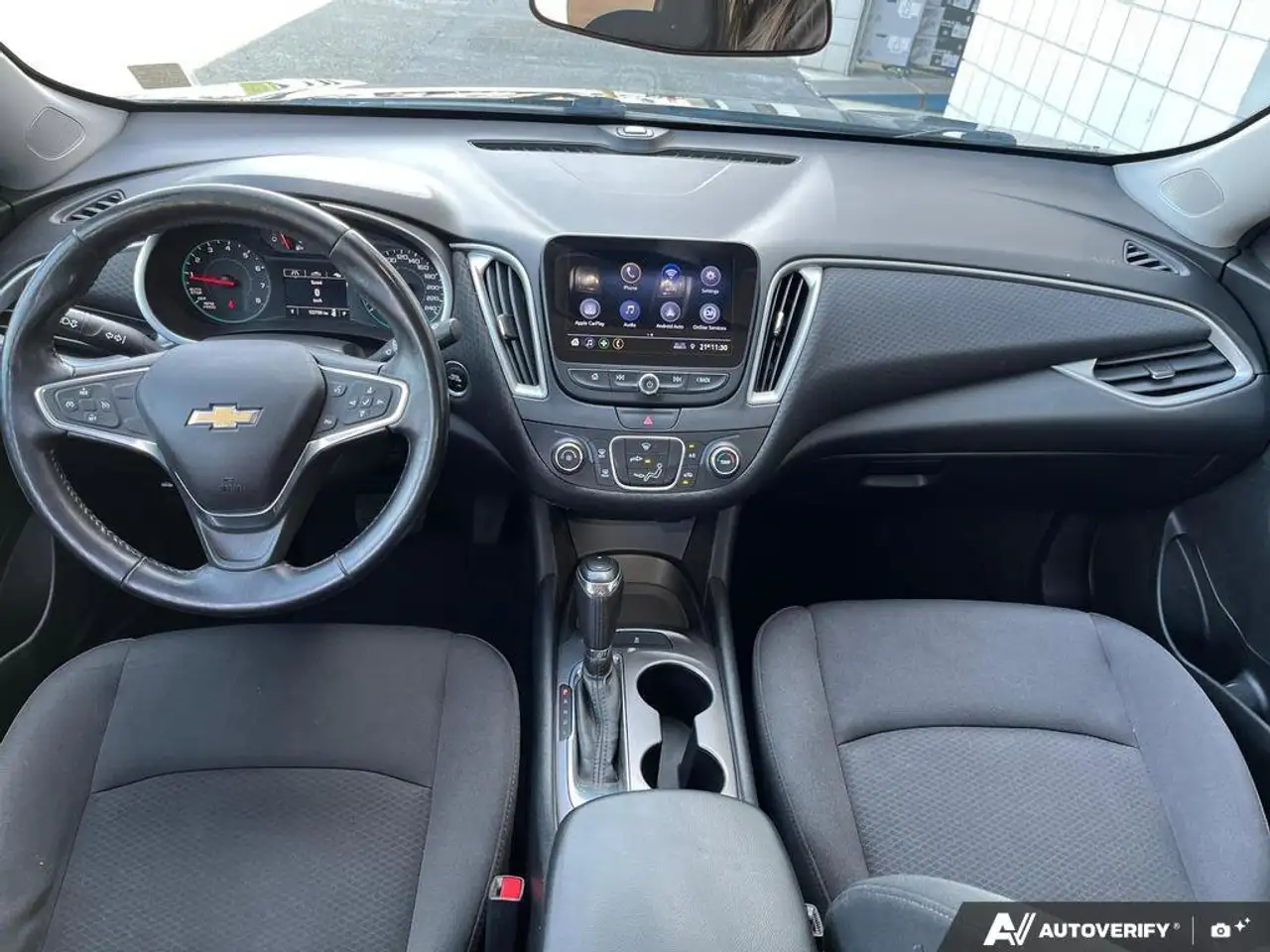 Chevrolet Malibu снимка Chevrolet Malibu
