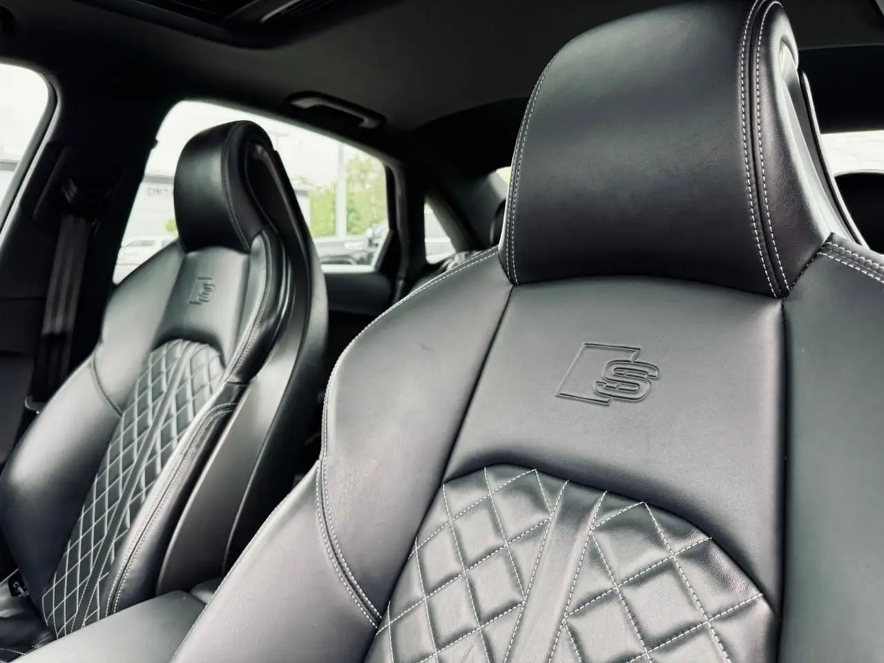 Audi S4 снимка Audi S4