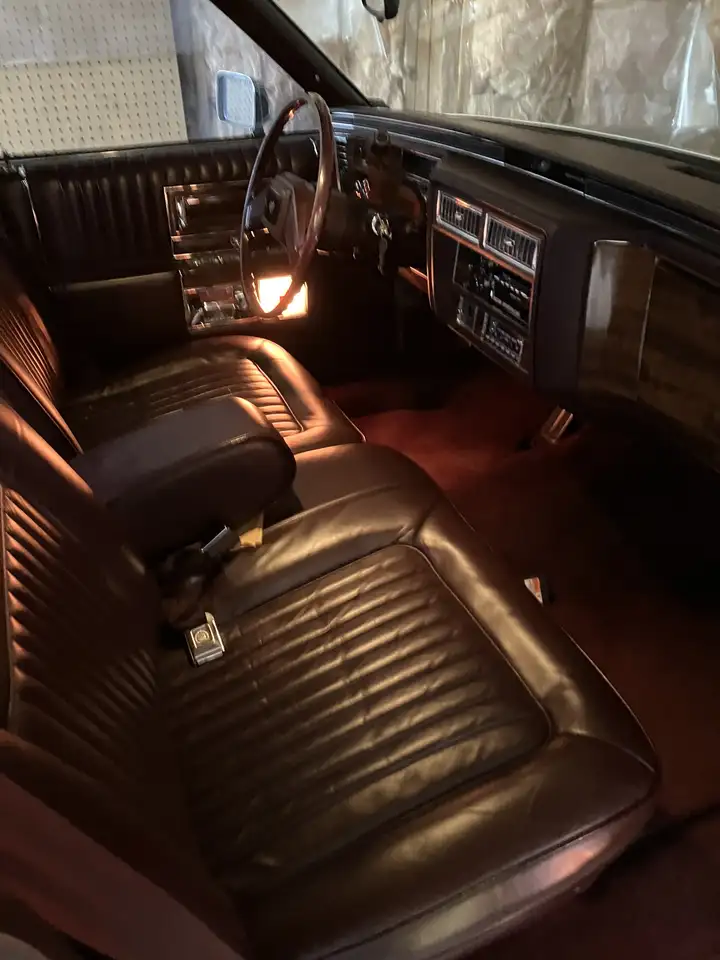 Cadillac Brougham fotografie Cadillac Brougham