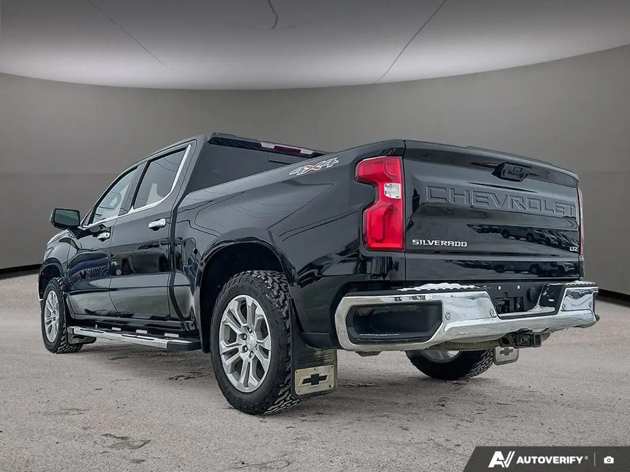 Chevrolet Silverado 1500 снимка Chevrolet Silverado 1500