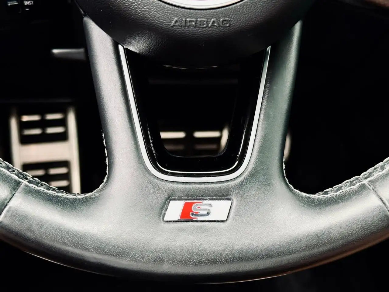 Audi S4 снимка Audi S4