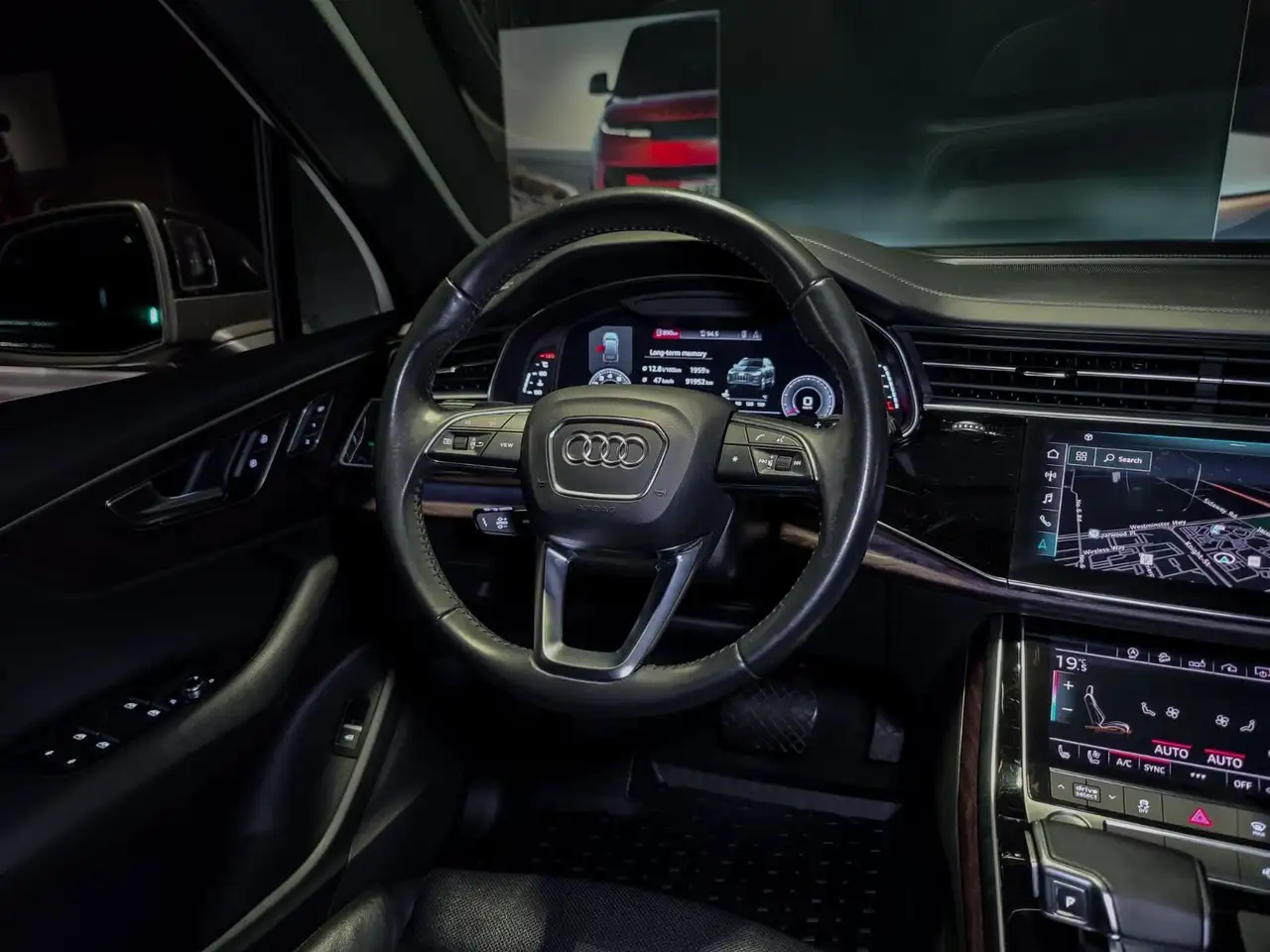 Audi Q7 снимка Audi Q7