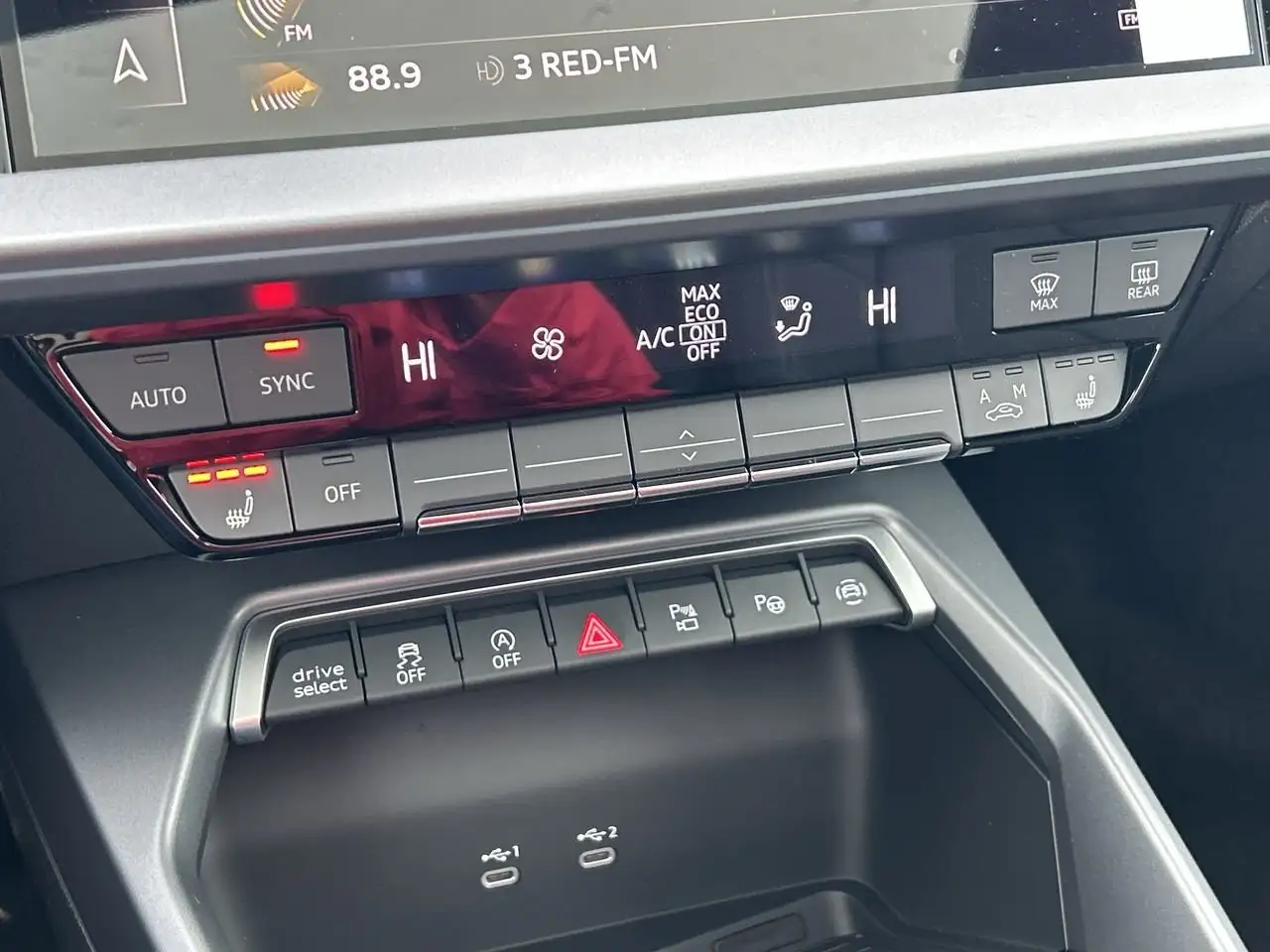 Audi S3 снимка Audi S3