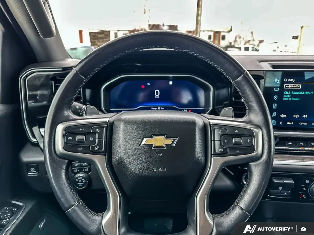 Chevrolet Silverado 1500 снимка Chevrolet Silverado 1500