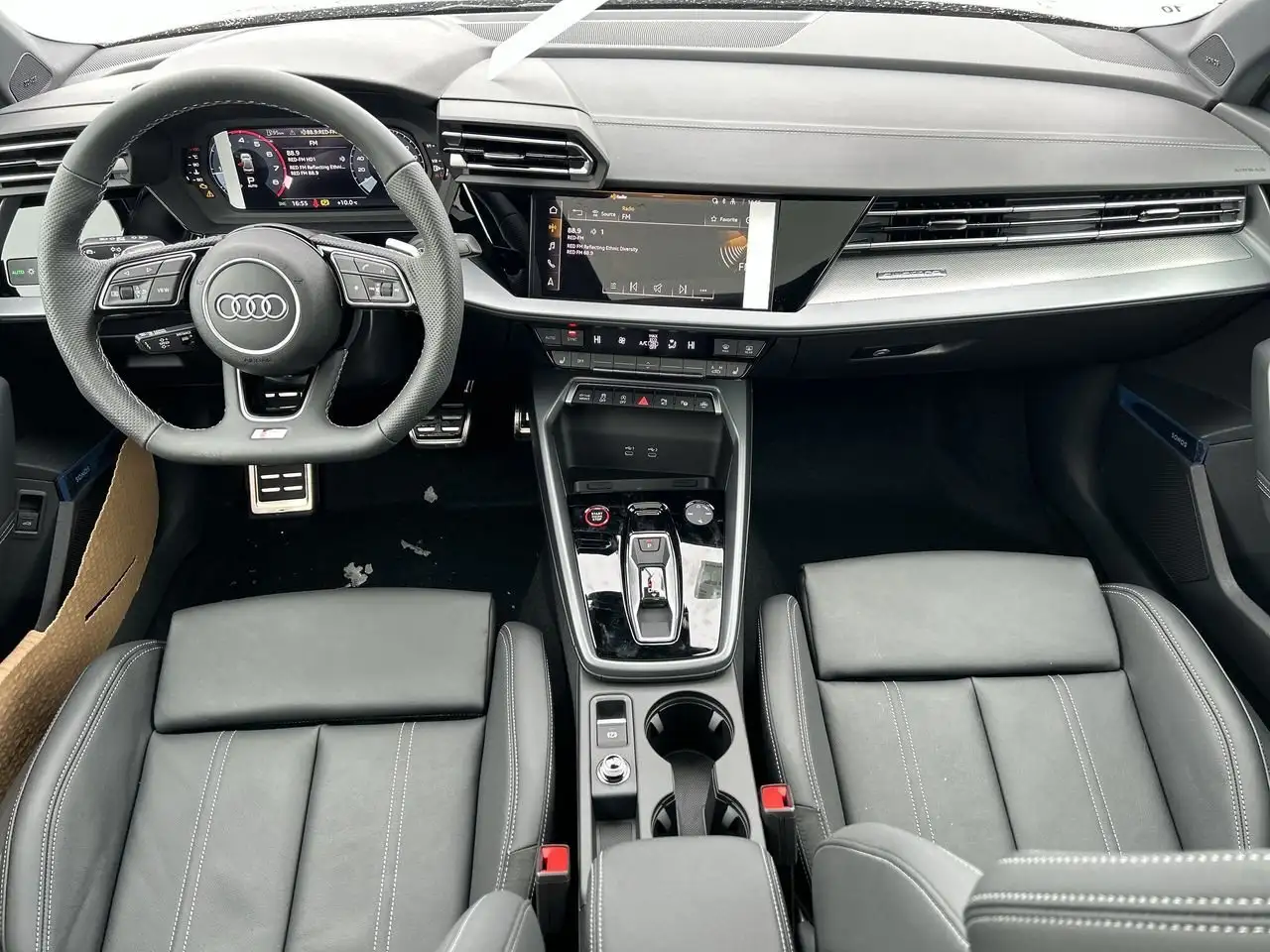 Audi S3 снимка Audi S3