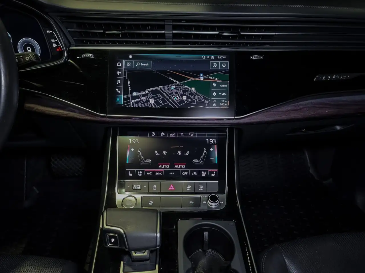 Audi Q7 снимка Audi Q7