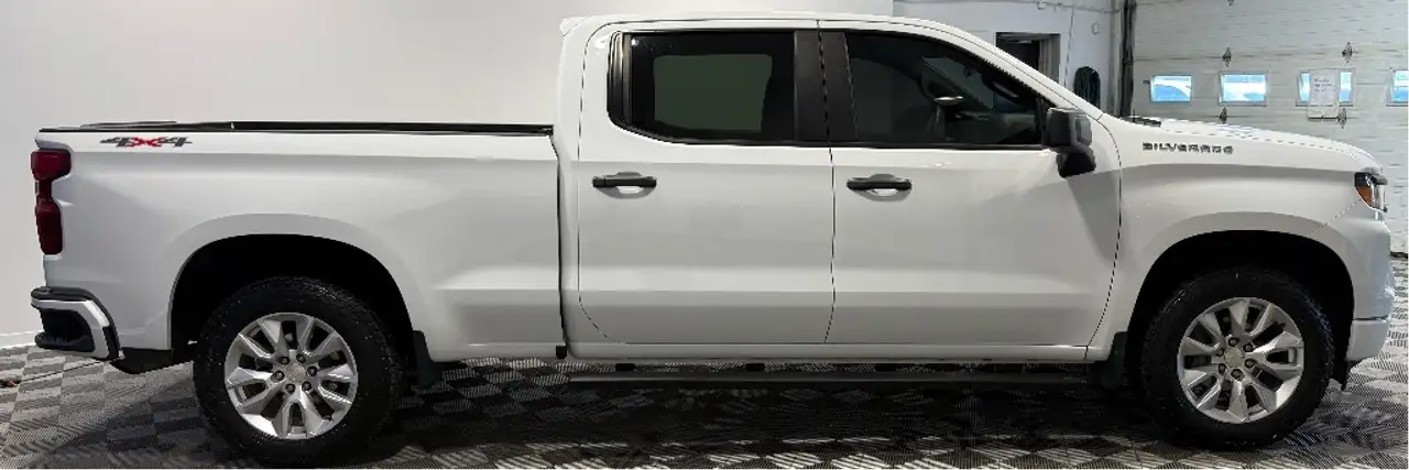 Chevrolet Silverado 1500 снимка Chevrolet Silverado 1500
