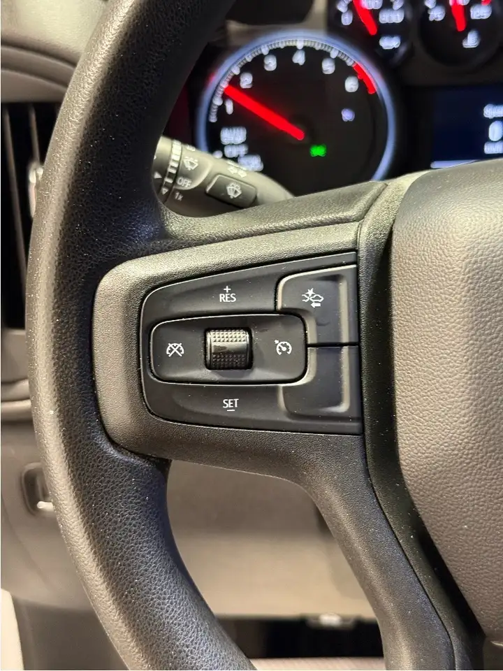 Chevrolet Silverado 1500 снимка Chevrolet Silverado 1500