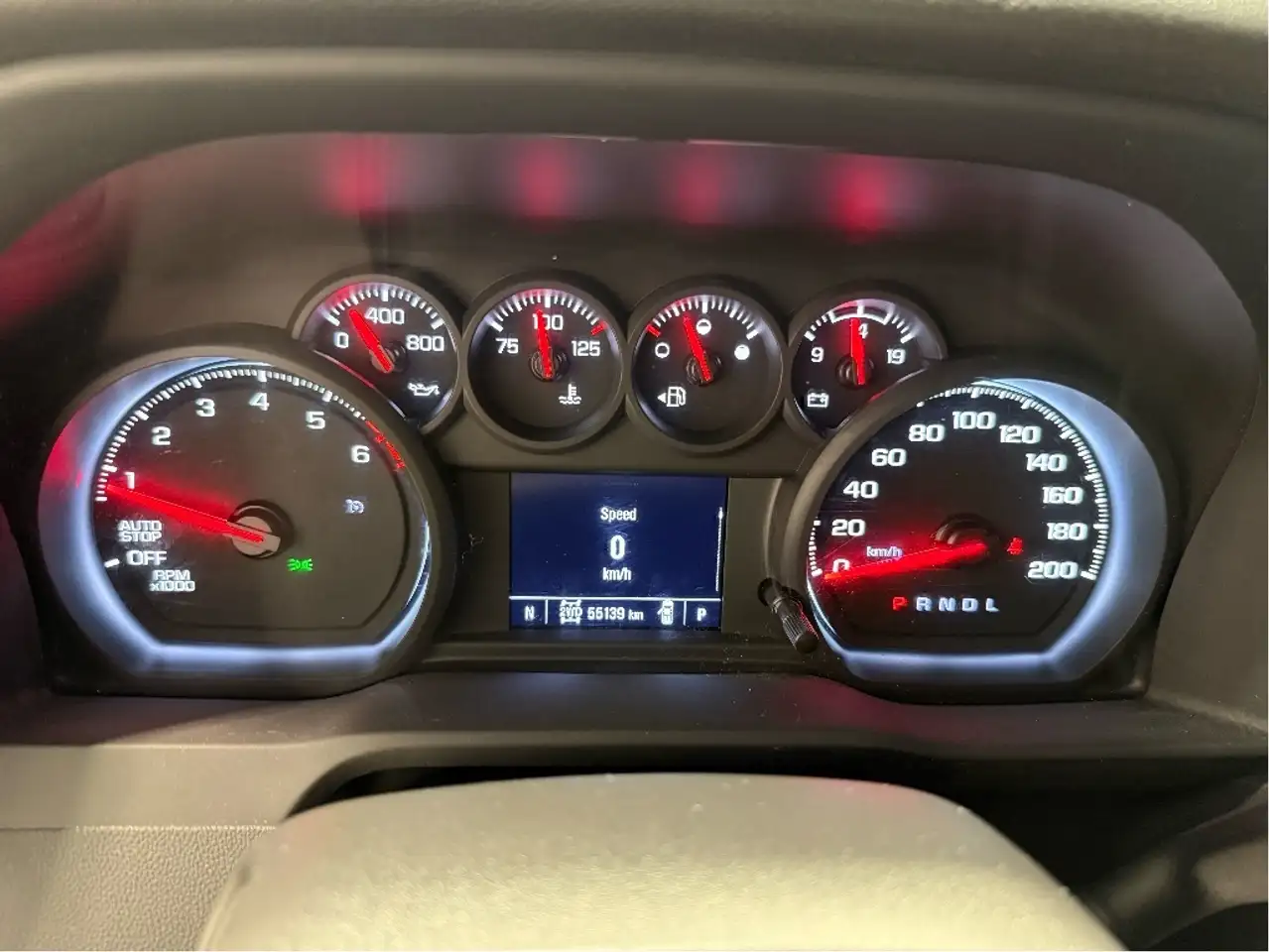Chevrolet Silverado 1500 снимка Chevrolet Silverado 1500