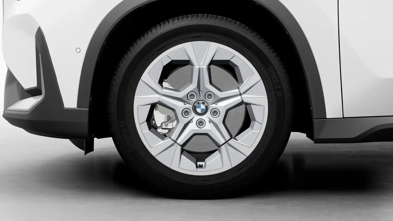 BMW X1 снимка BMW X1