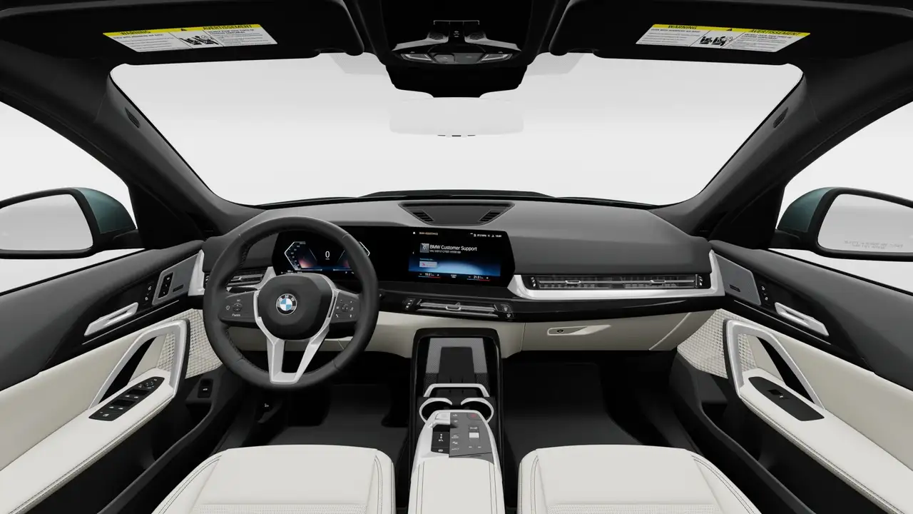BMW X1 снимка BMW X1