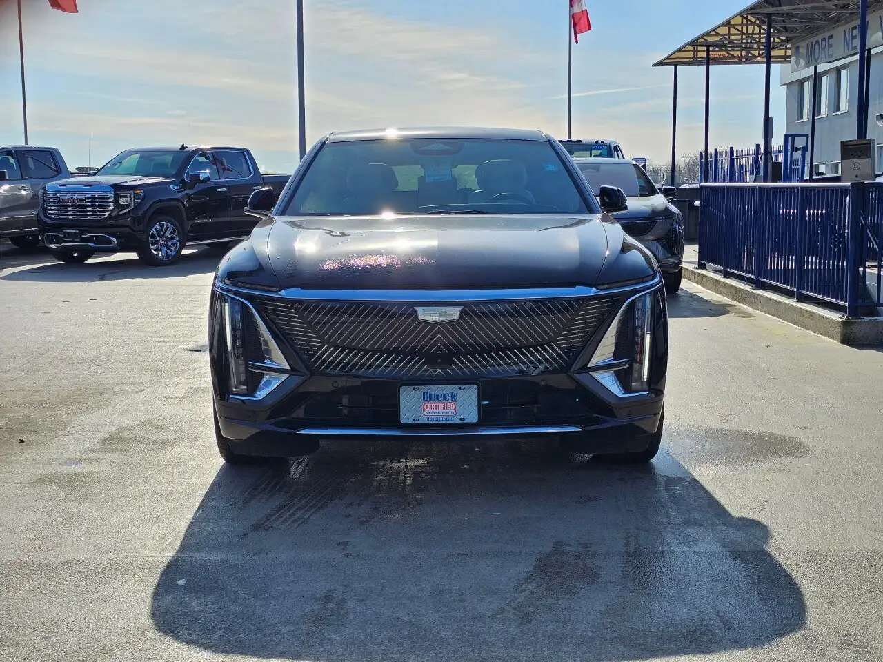 Cadillac Lyriq снимка Cadillac Lyriq