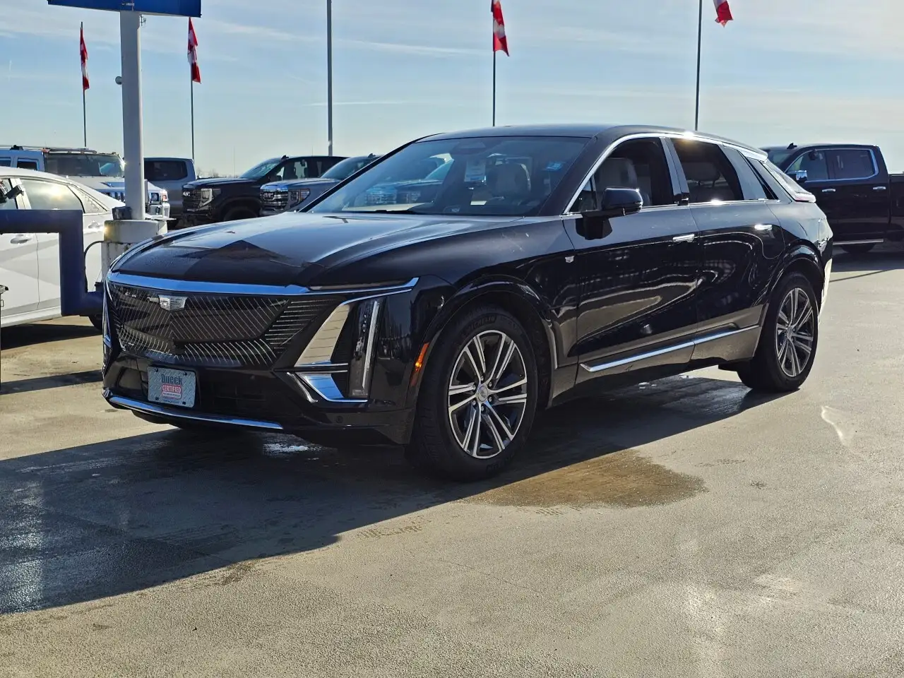 Cadillac Lyriq снимка Cadillac Lyriq