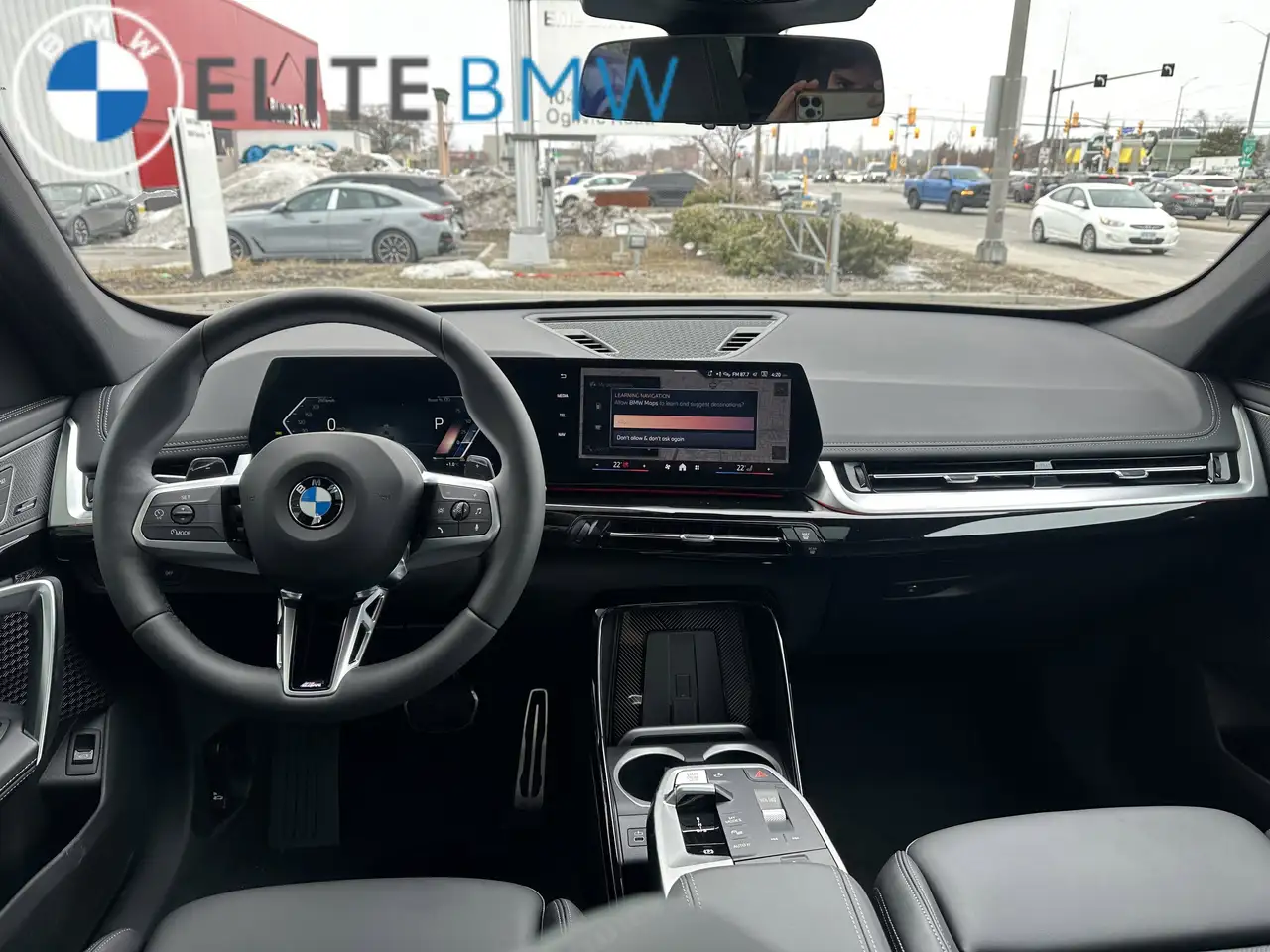 BMW X1 снимка BMW X1