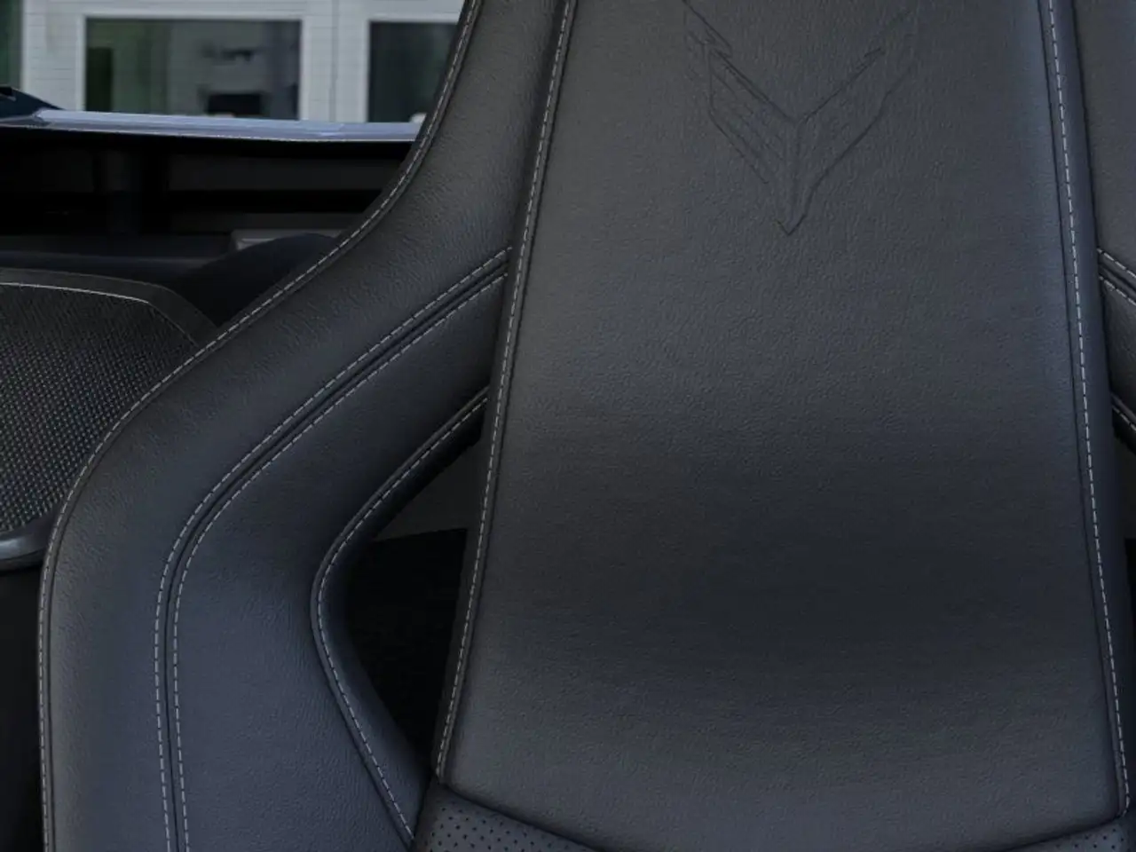 Chevrolet Corvette снимка Chevrolet Corvette
