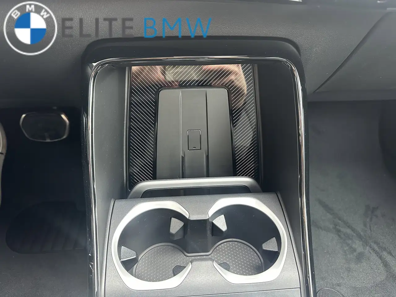 BMW X1 снимка BMW X1