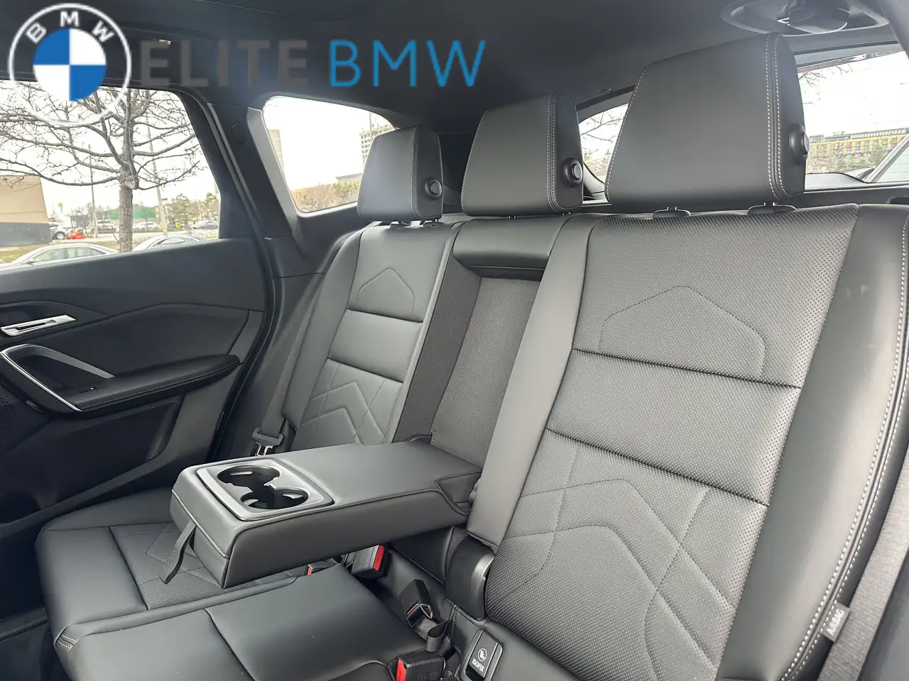 BMW X1 снимка BMW X1