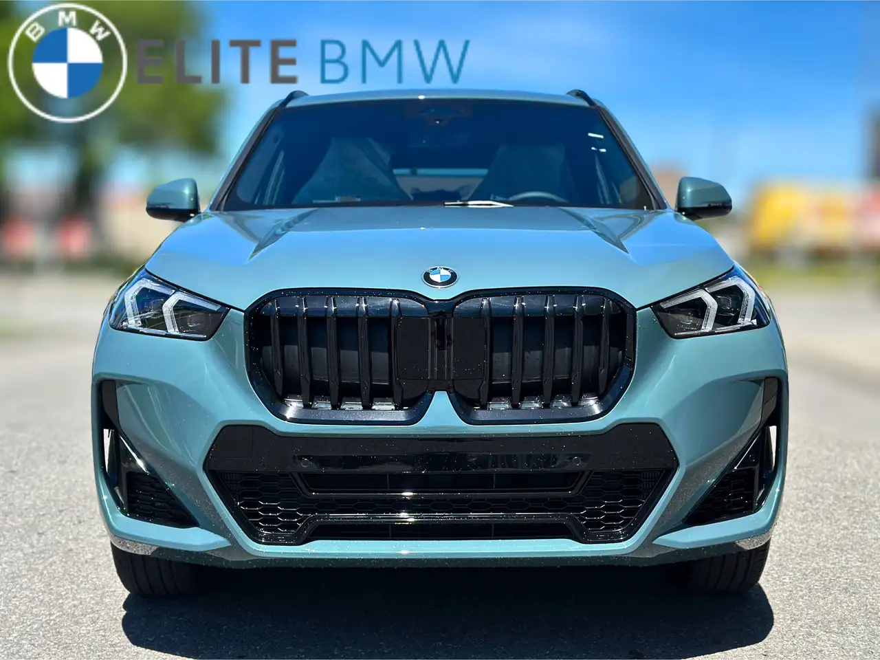 BMW X1 снимка BMW X1