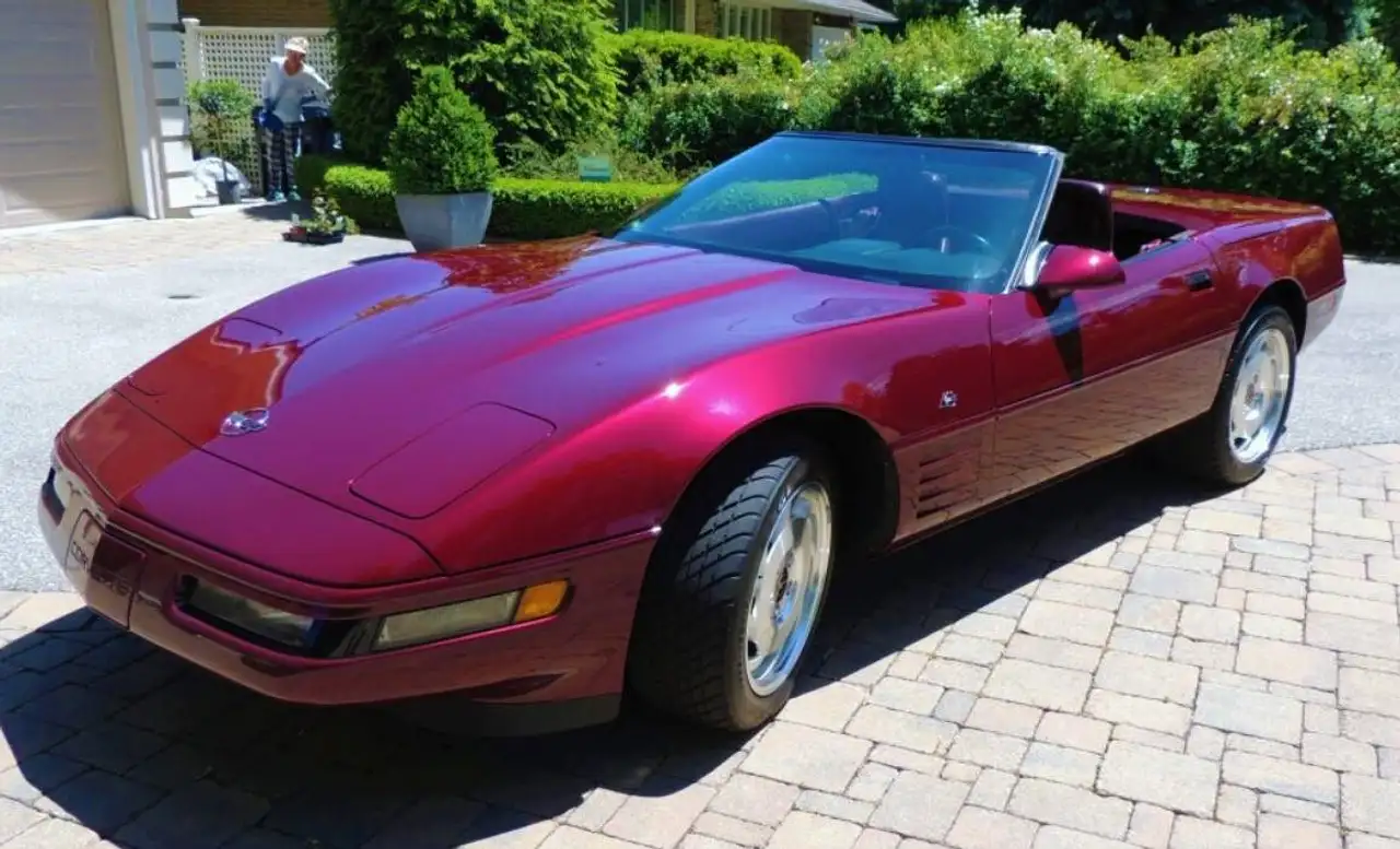 Chevrolet Corvette photo Chevrolet Corvette