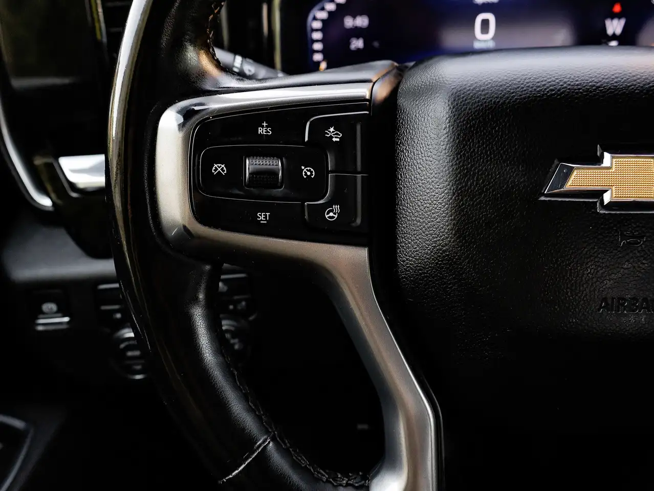 Chevrolet Silverado 1500 photo Chevrolet Silverado 1500