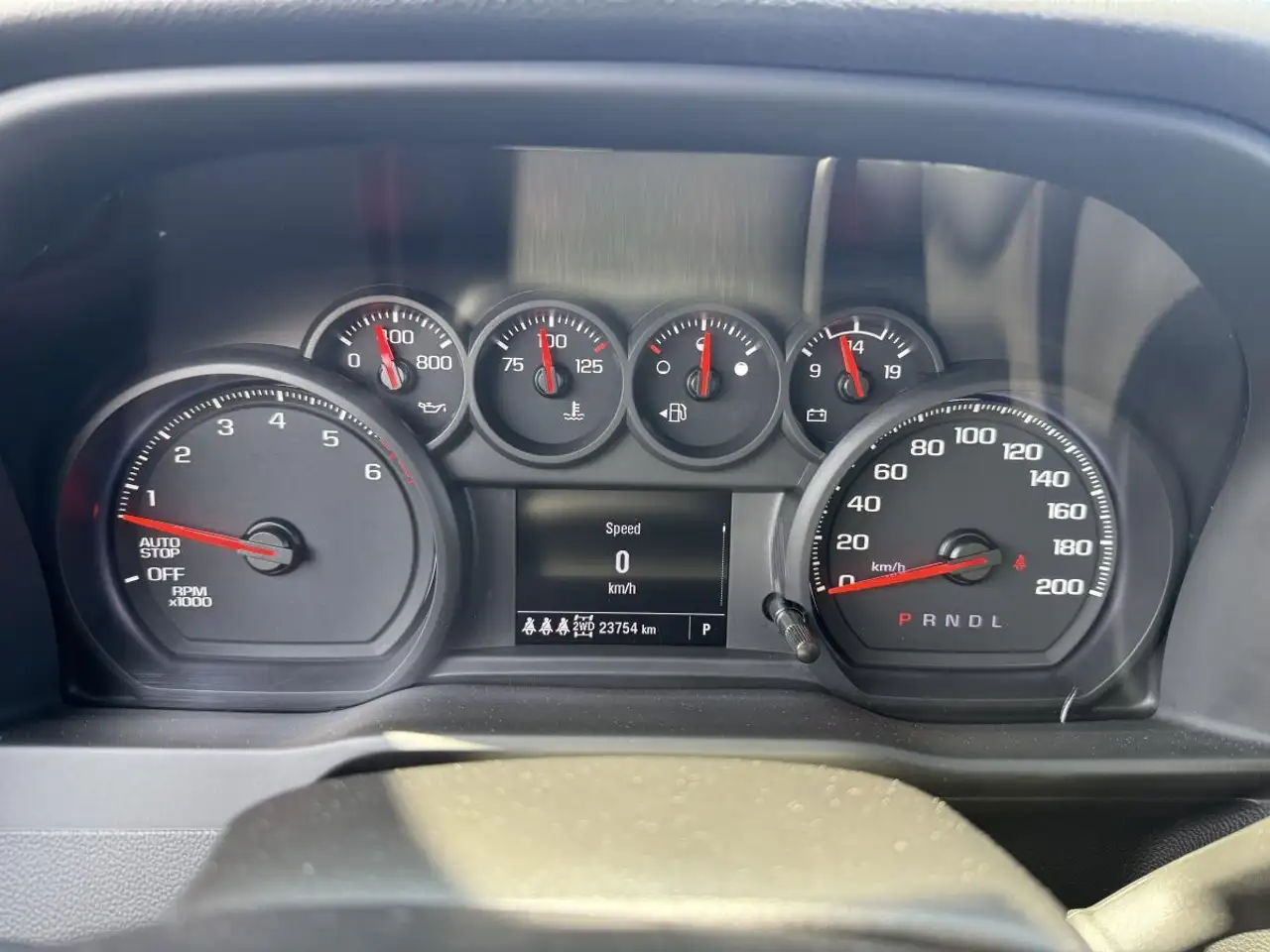 Chevrolet Silverado 1500 photo Chevrolet Silverado 1500
