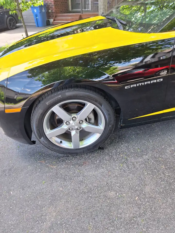 Chevrolet Camaro снимка Chevrolet Camaro