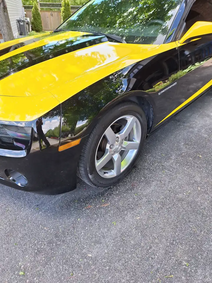 Chevrolet Camaro снимка Chevrolet Camaro
