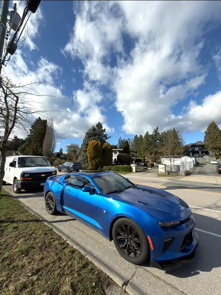 Chevrolet Camaro снимка Chevrolet Camaro