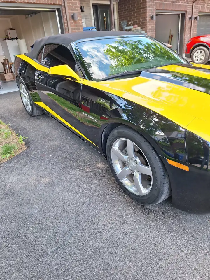 Chevrolet Camaro снимка Chevrolet Camaro