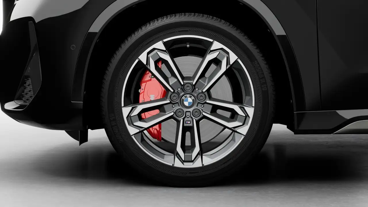 BMW X1 снимка BMW X1