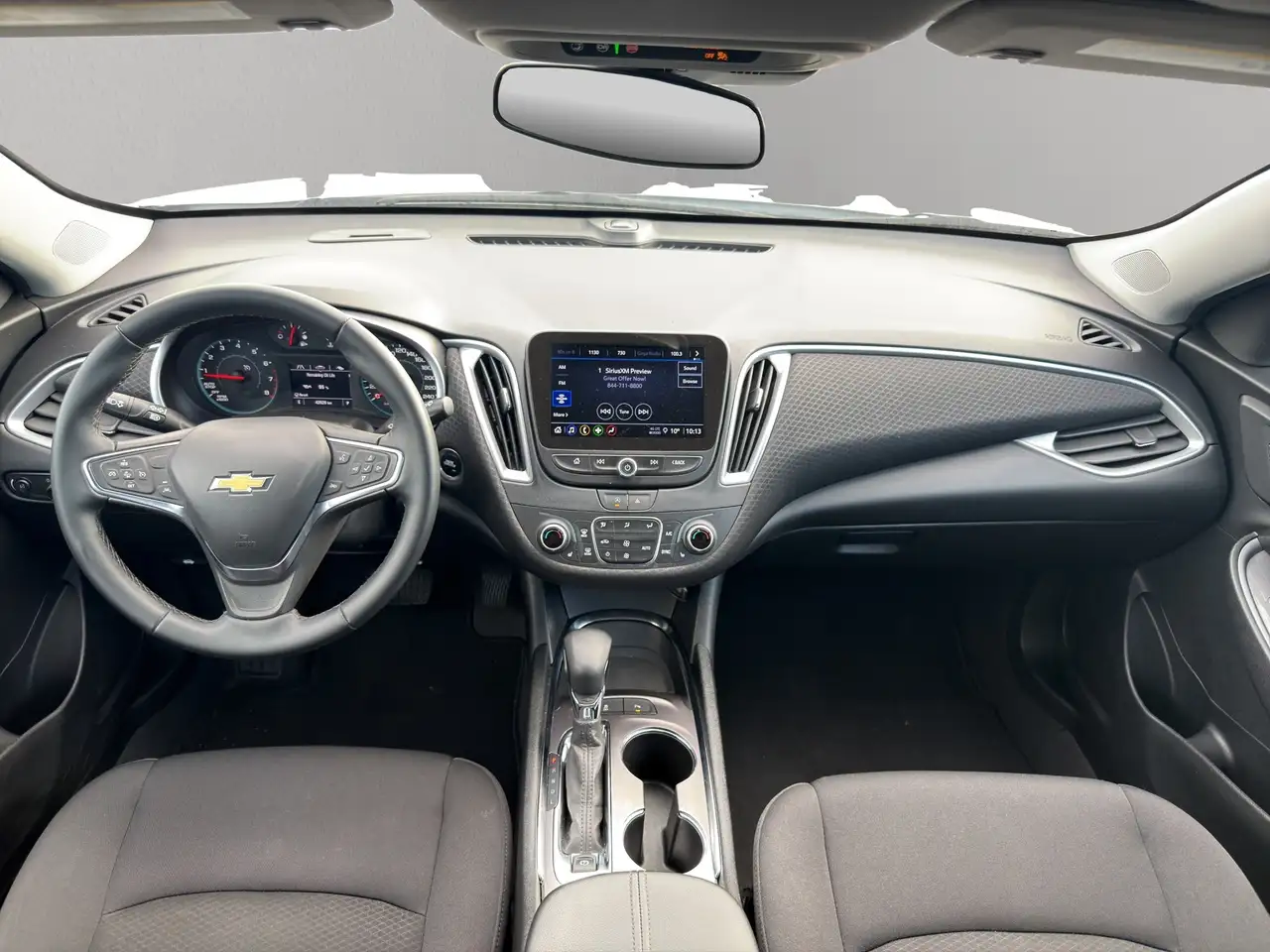 Chevrolet Malibu снимка Chevrolet Malibu