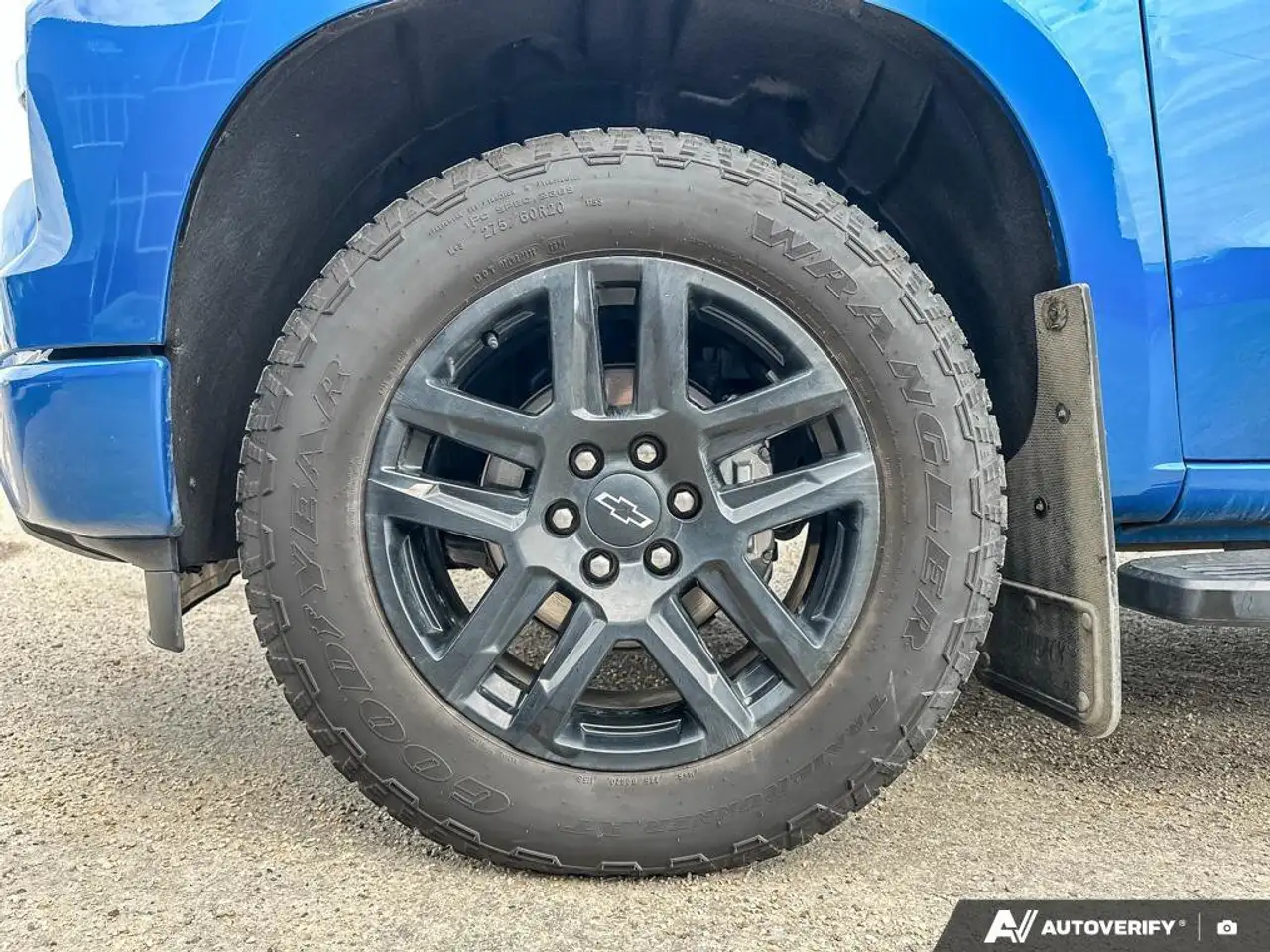 Chevrolet Silverado 1500 снимка Chevrolet Silverado 1500