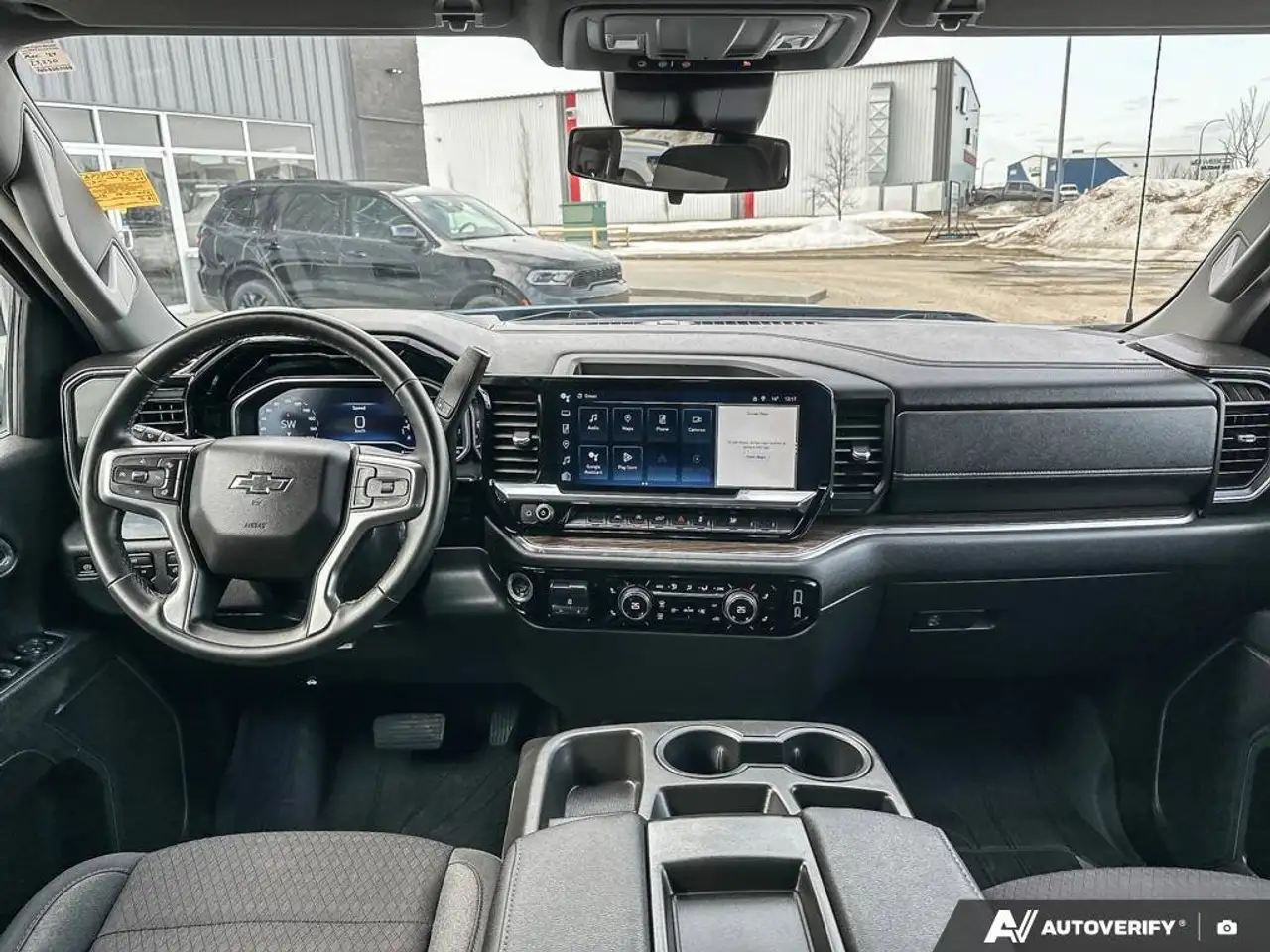 Chevrolet Silverado 1500 снимка Chevrolet Silverado 1500