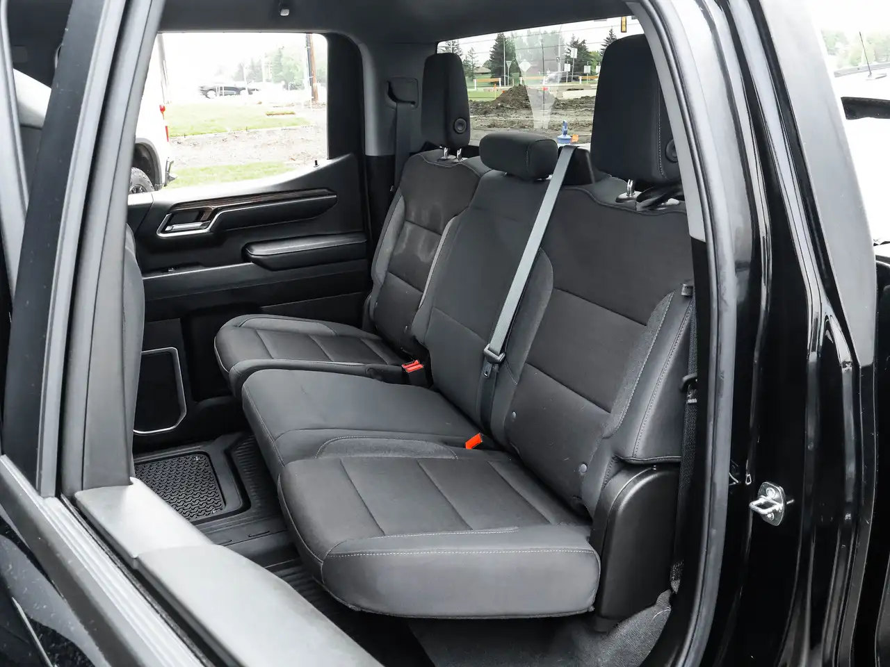Chevrolet Silverado 1500 photo Chevrolet Silverado 1500