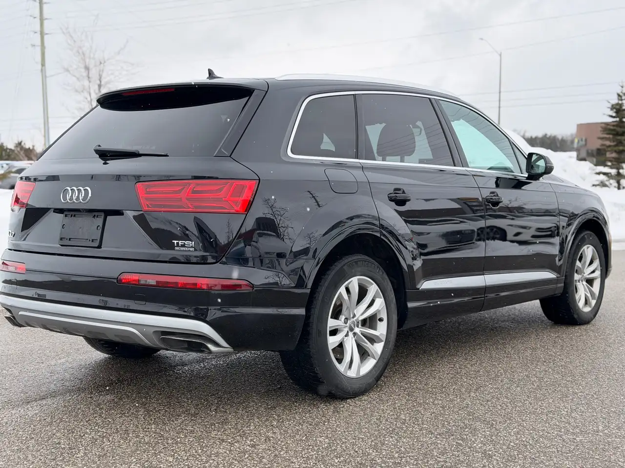 Audi Q7 снимка Audi Q7