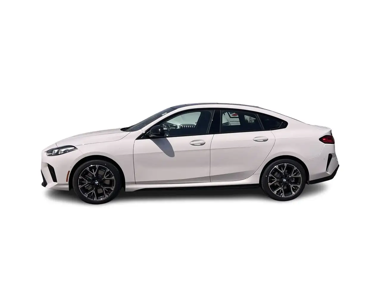 BMW 2 Series снимка BMW 2 Series