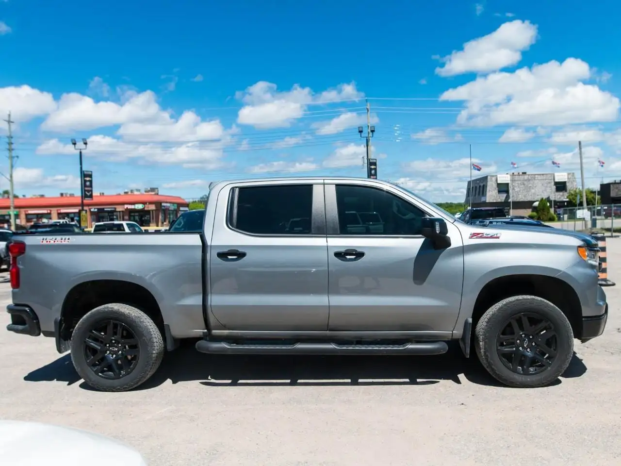 Chevrolet Silverado 1500 снимка Chevrolet Silverado 1500