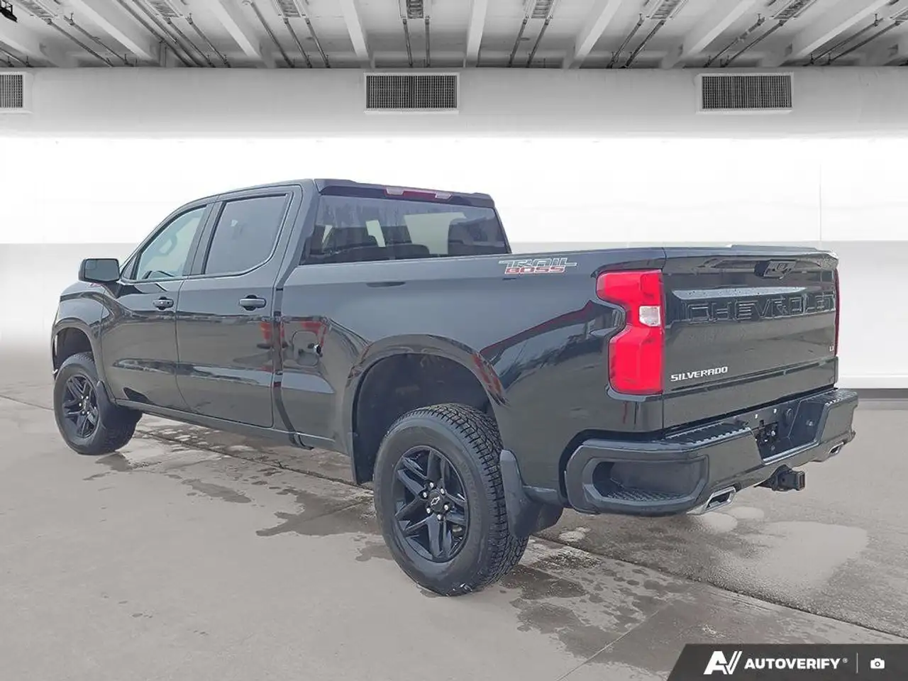 Chevrolet Silverado 1500 снимка Chevrolet Silverado 1500