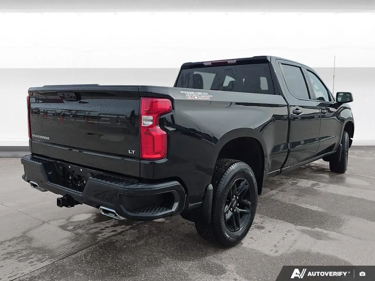 Chevrolet Silverado 1500 снимка Chevrolet Silverado 1500