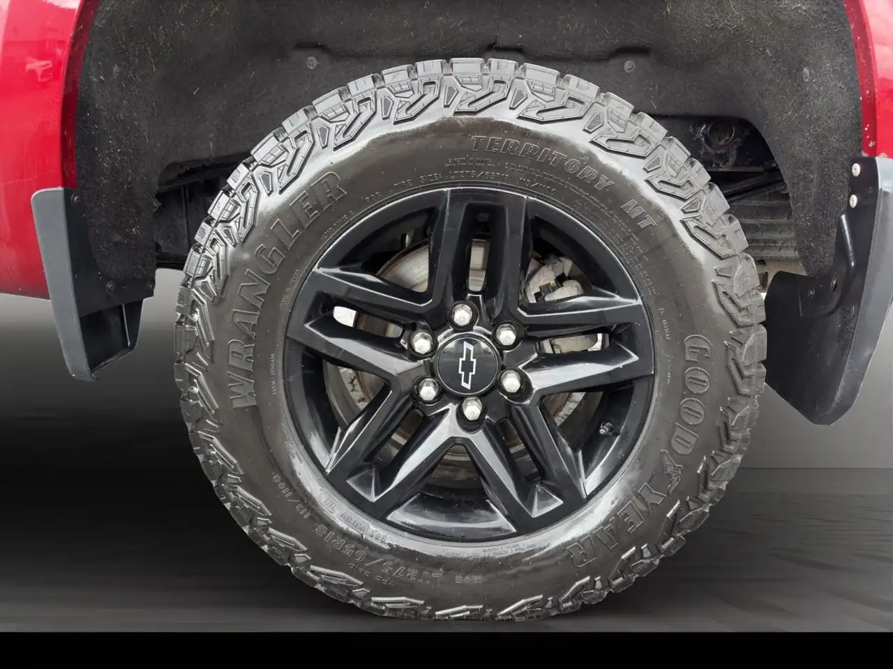 Chevrolet Silverado 1500 photo Chevrolet Silverado 1500