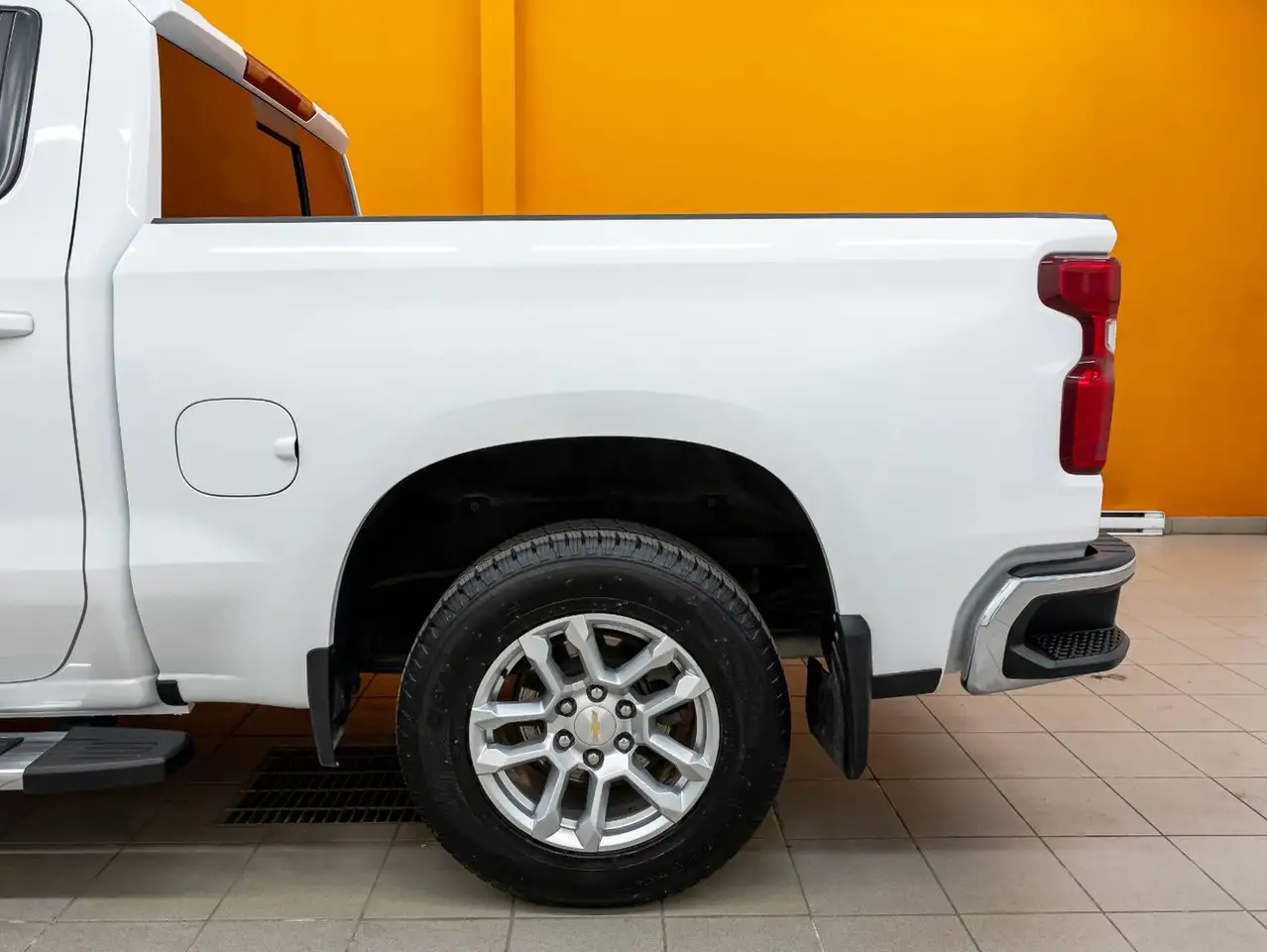 Chevrolet Silverado 1500 снимка Chevrolet Silverado 1500