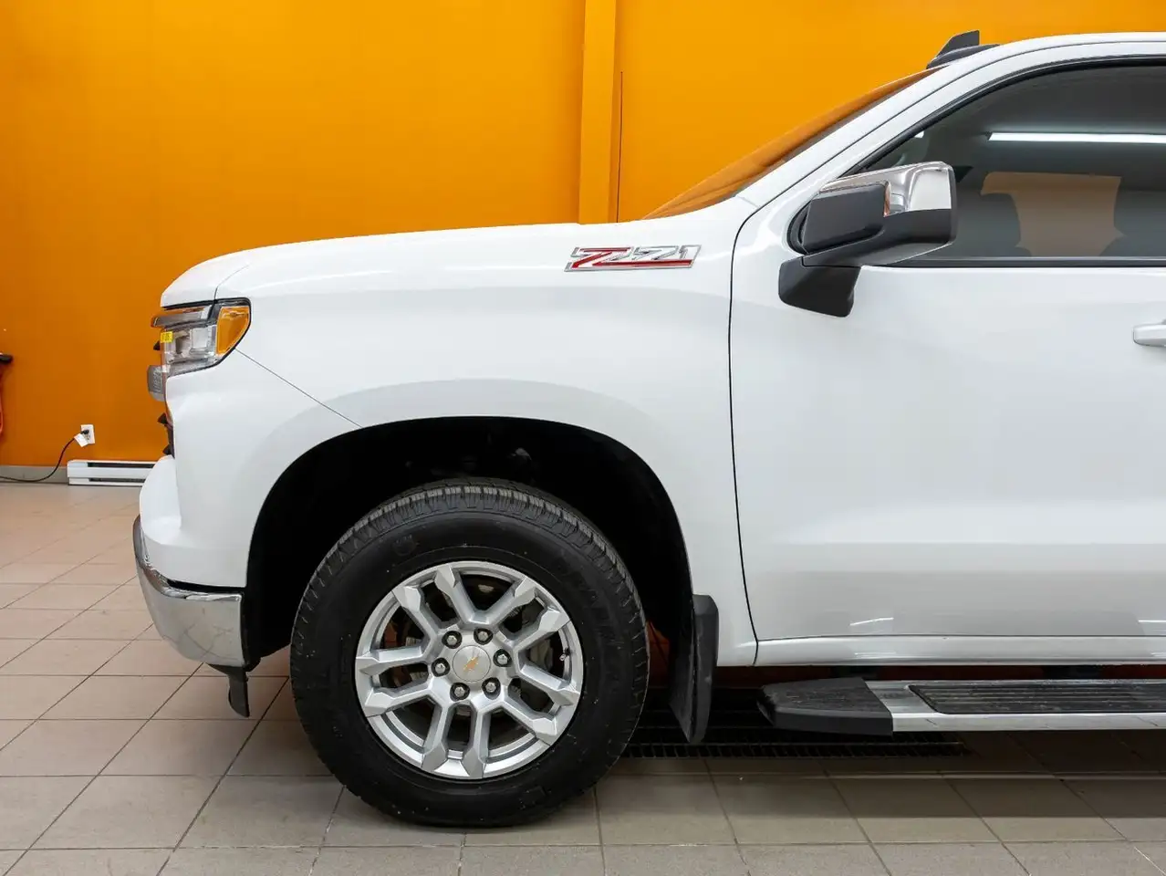 Chevrolet Silverado 1500 снимка Chevrolet Silverado 1500